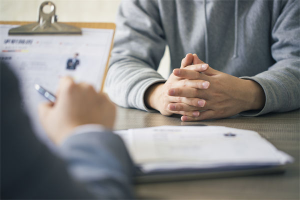 人社局回應(yīng)公司招聘35歲以上勿擾，企業(yè)管理怎么看？