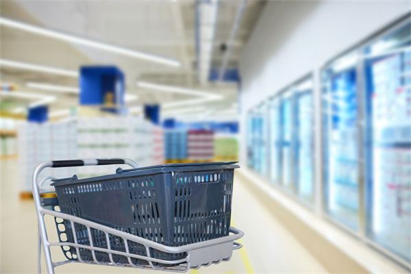 白酒遇冷，集體“降度”，關(guān)聯(lián)企業(yè)有何營銷啟示？