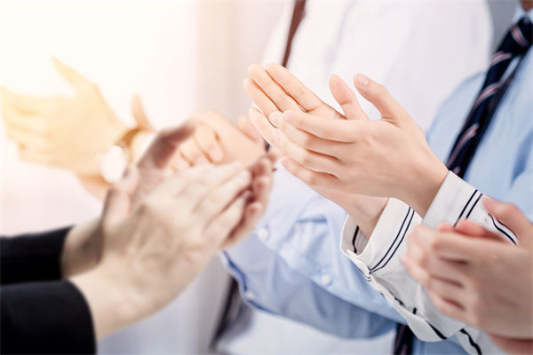 薪資體系常迭代，員工如何從被動接受到主動認同？