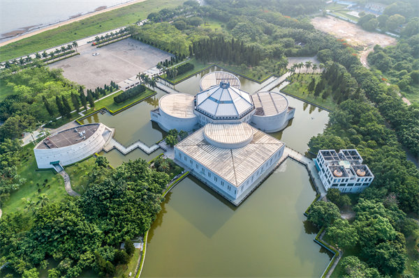 企業(yè)管理遇困想找?guī)褪?，東莞管理咨詢公司排名能指路嗎？